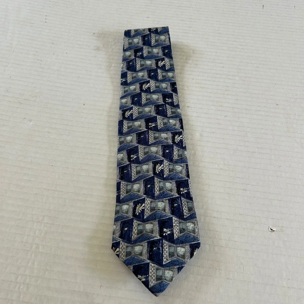 Ermenegildo Zegna Silk Tie Blue Silver Geometric Disegno Esclusivo Made in Italy